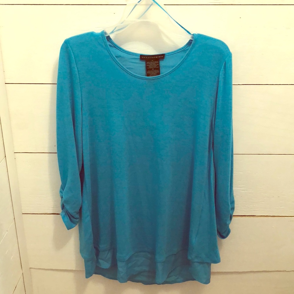 NWT Grace Elements Top